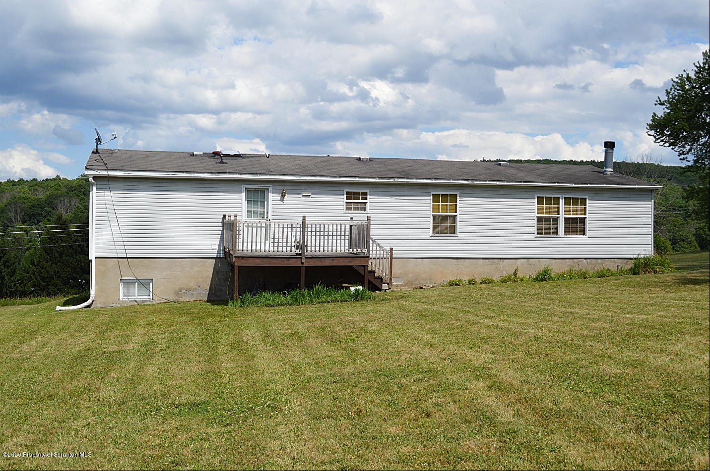 2004 Port Royal Road Clarks Summit, PA 18411 - Photo 3 of 25 Gallery Image 3