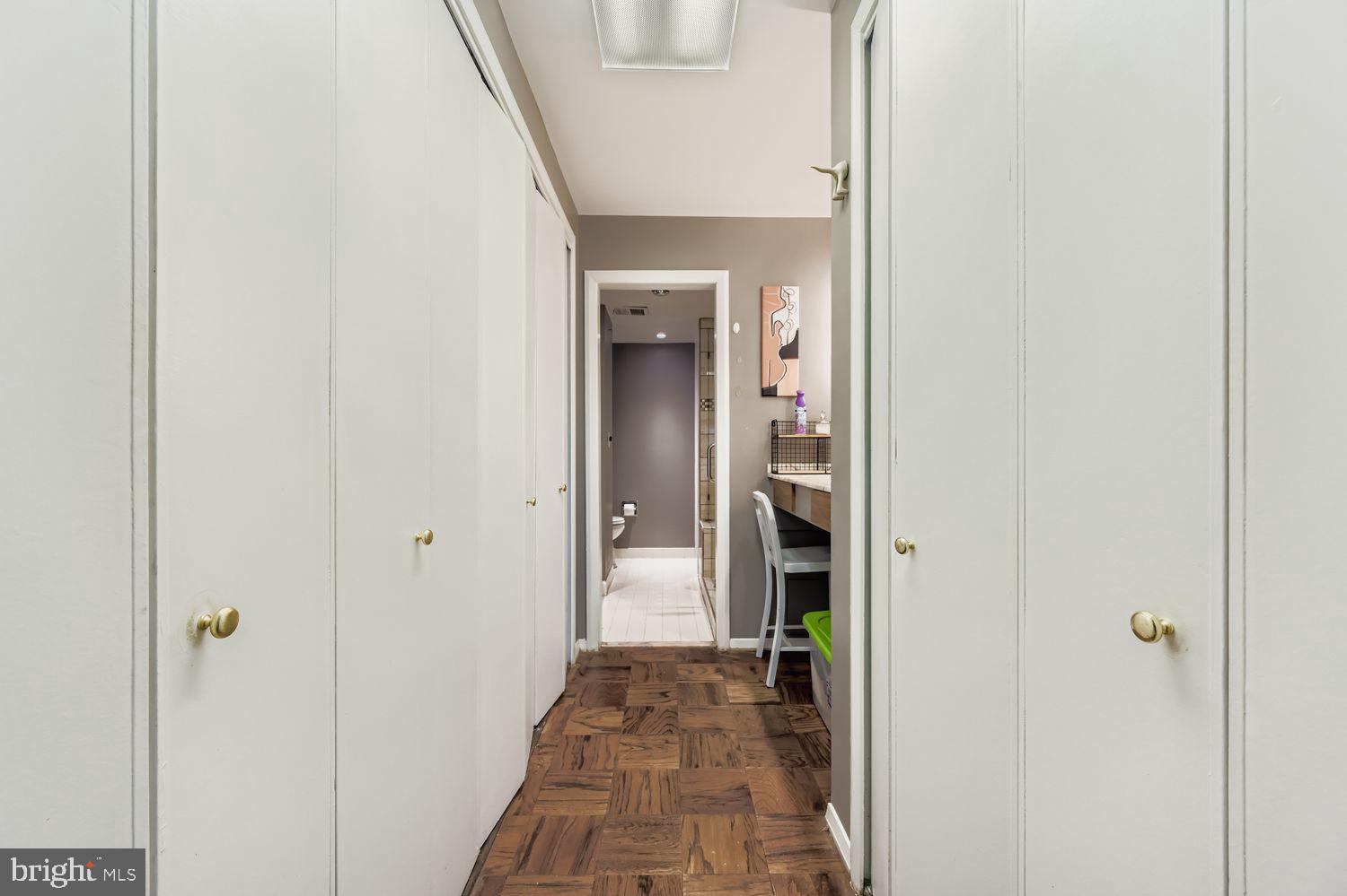 3601 Clarks Lane, Unit 508 Baltimore, MD 21215 - Photo 23 of 24 a view of a bathroom from a hallway