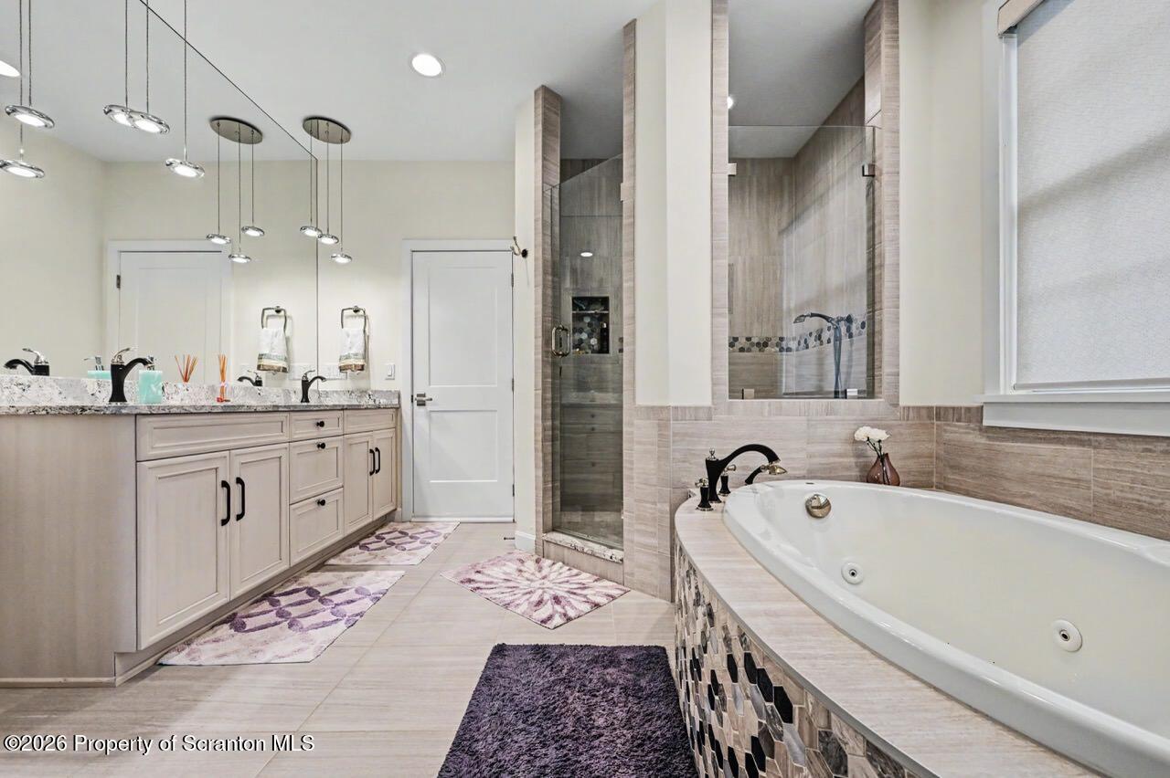 103 Rock Ridge Drive Clarks Summit, PA 18411 - Photo 43 of 93 103 Rock Ridge Dr 039 Large