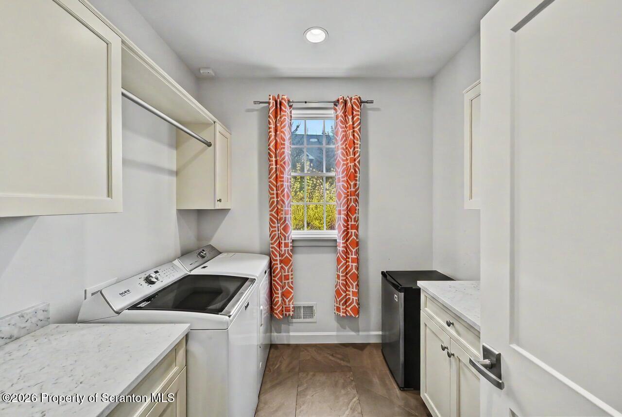 103 Rock Ridge Drive Clarks Summit, PA 18411 - Photo 75 of 93 103 Rock Ridge Dr 071 Large