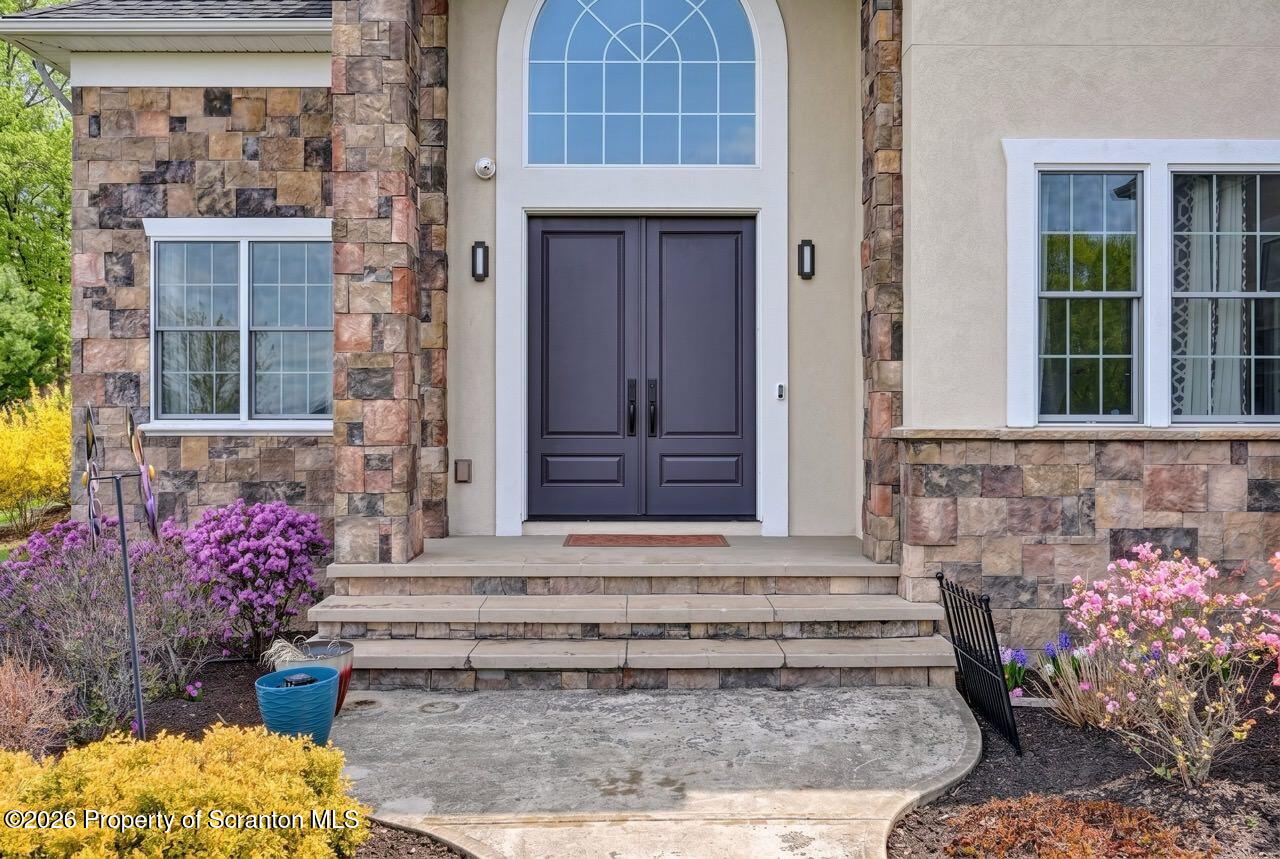 103 Rock Ridge Drive Clarks Summit, PA 18411 - Photo 10 of 93 103 Rock Ridge Dr 006 Large