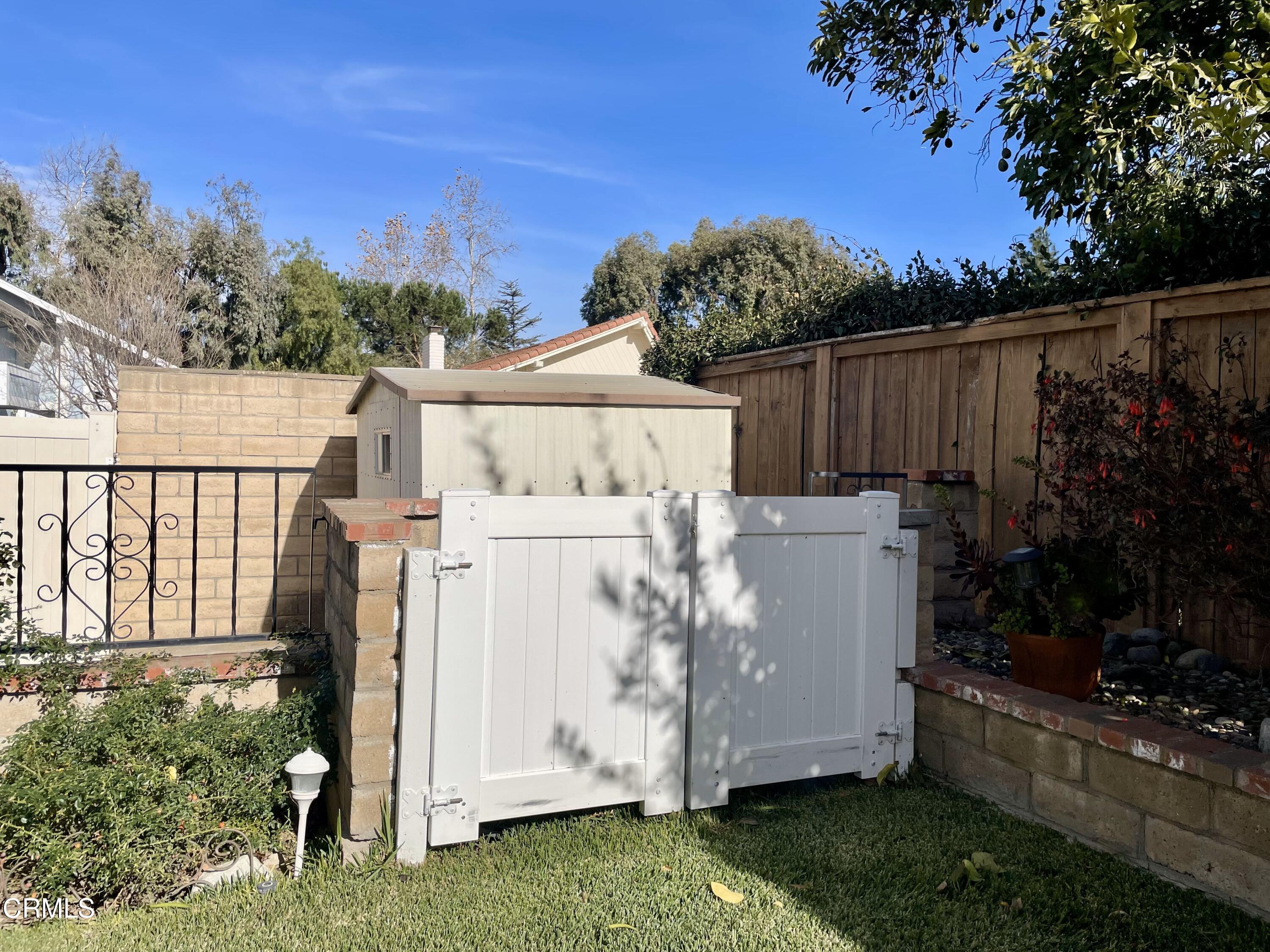 1590 Frazier Street Camarillo, CA 93012 - Photo 35 of 38 Jacuzzi equipment gate
