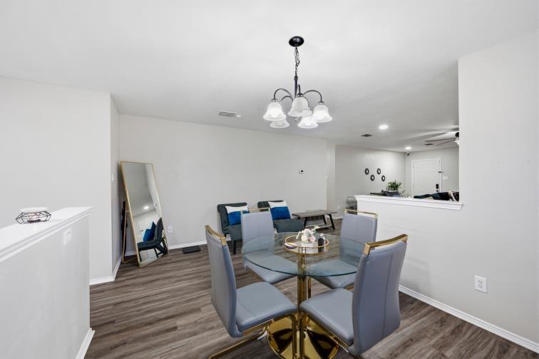 8721 Hunters Point Way Fort Worth, TX 76123 - Photo 14 of 25 dining area