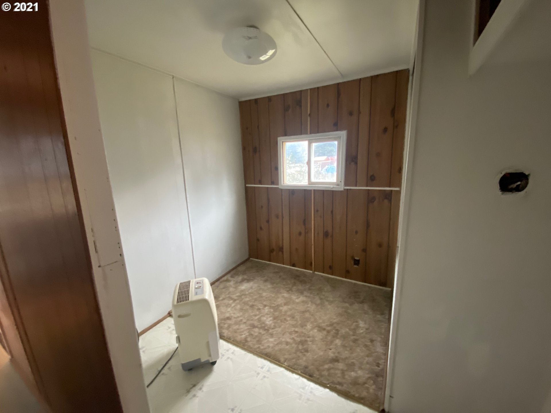 64361 Roy Road Coos Bay, OR 97420 - Photo 8 of 11 Gallery Image 8