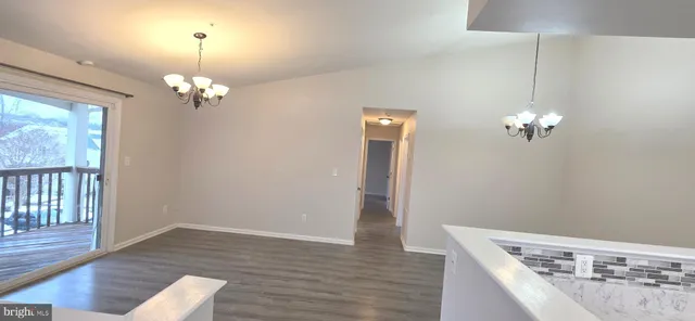 $1,950 | 9381 Scarlet Oak Drive, Manassas, VA 20110