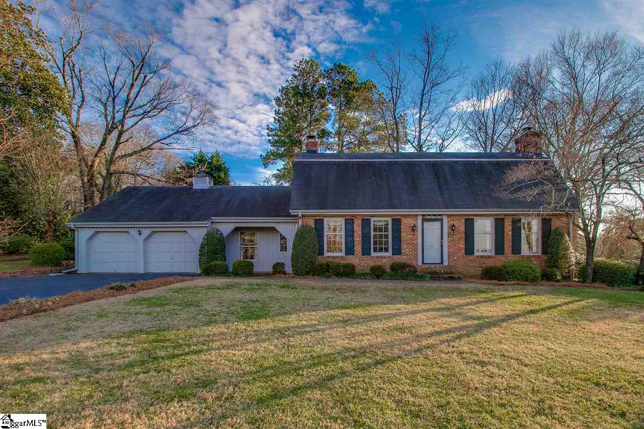 255 Sheffield Road Greer, SC 29651 - Photo 1 of 35