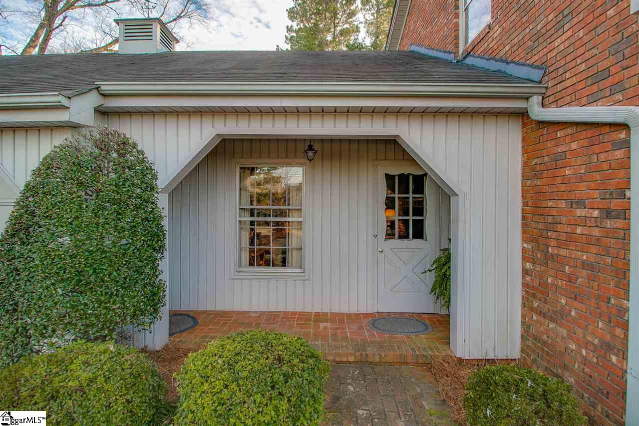 255 Sheffield Road Greer, SC 29651 - Photo 3 of 35