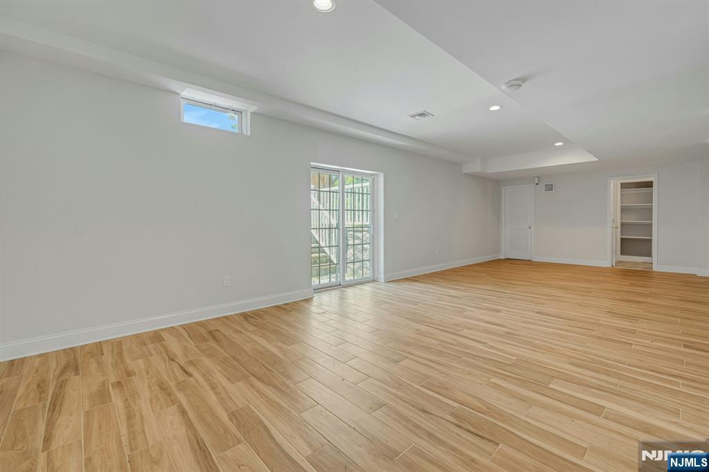 1364 Tabor Road Morris Plains, NJ 07950 - Photo 30 of 35
