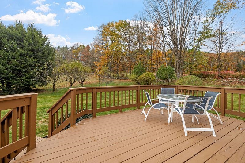 220 Hurricane Road Keene, NH 03431 - Photo 11 of 59