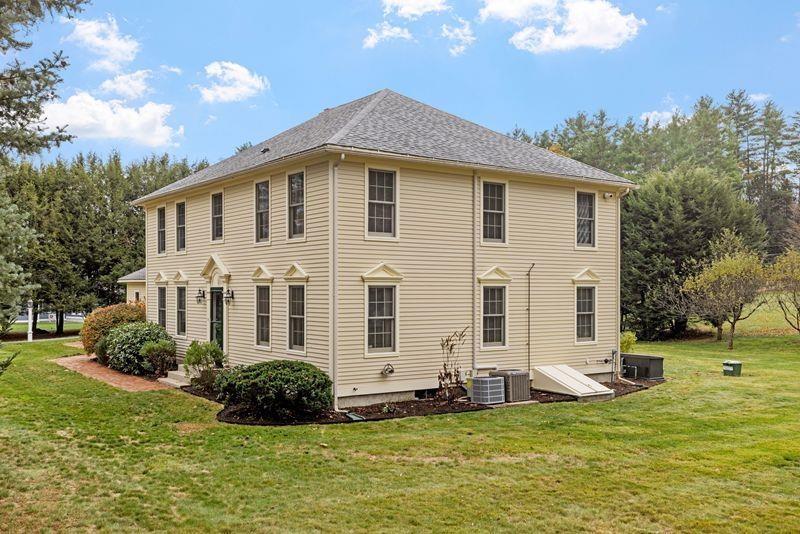 220 Hurricane Road Keene, NH 03431 - Photo 4 of 59