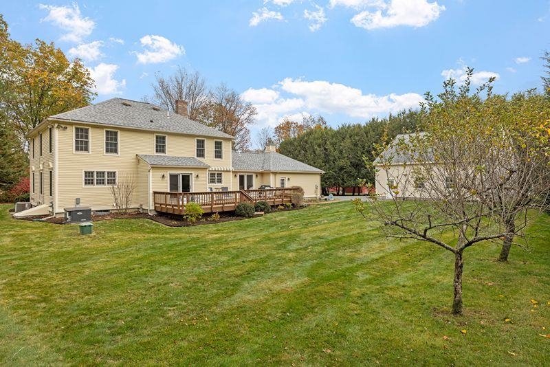 220 Hurricane Road Keene, NH 03431 - Photo 7 of 59