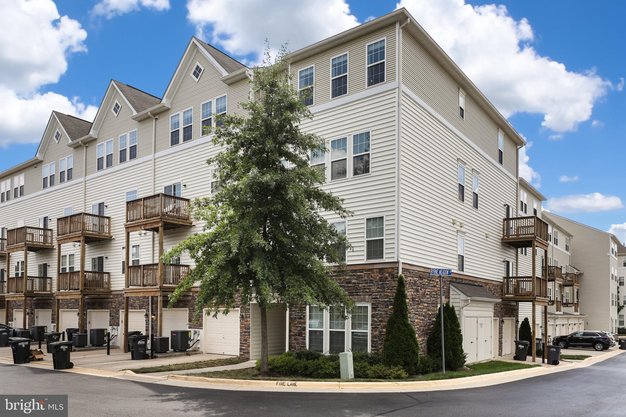 24604 Byrne Meadow Square Aldie, VA 20105 - Photo 1 of 25