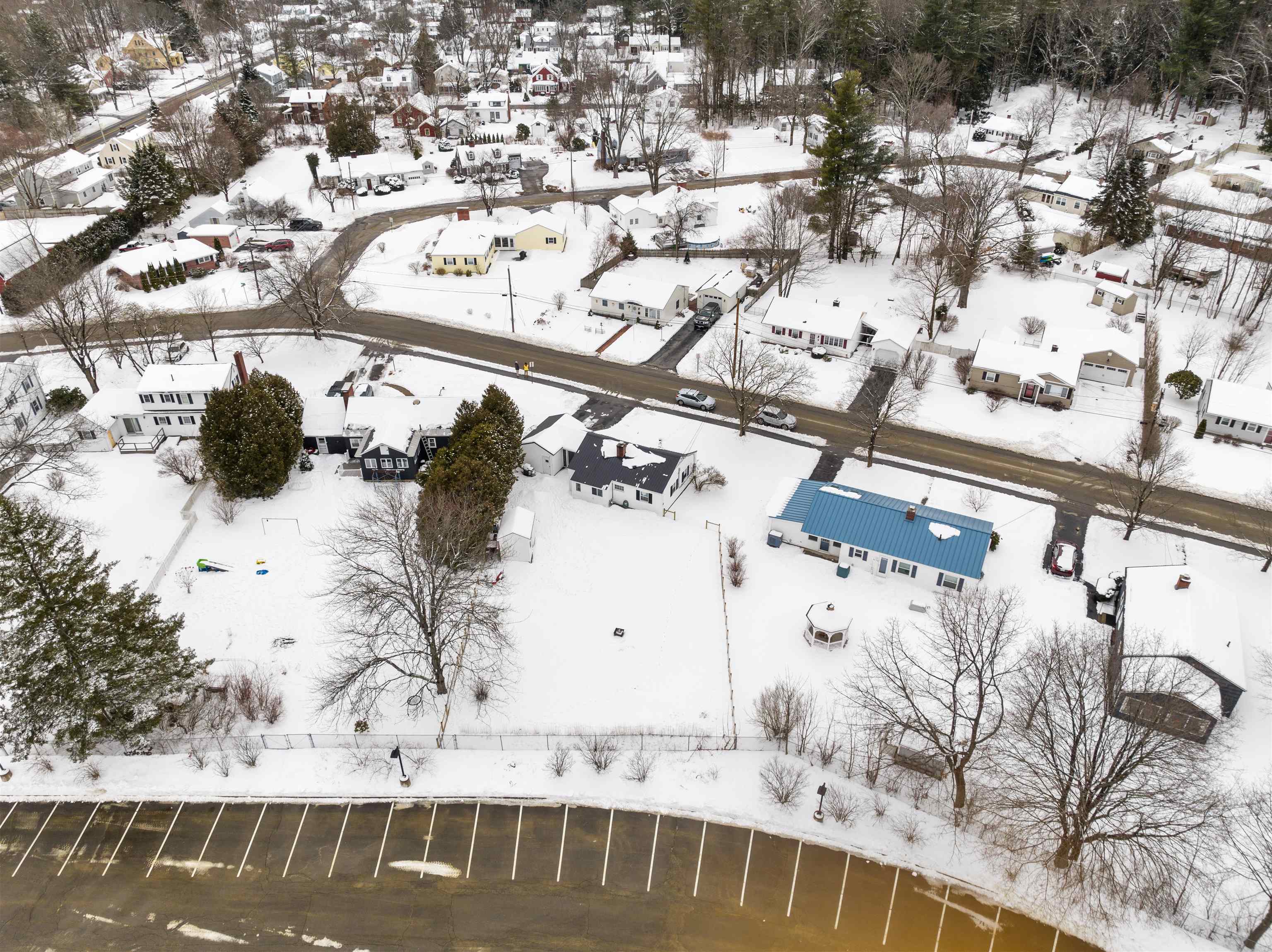 8 Conant Drive Concord, NH 03301 - Photo 27 of 31