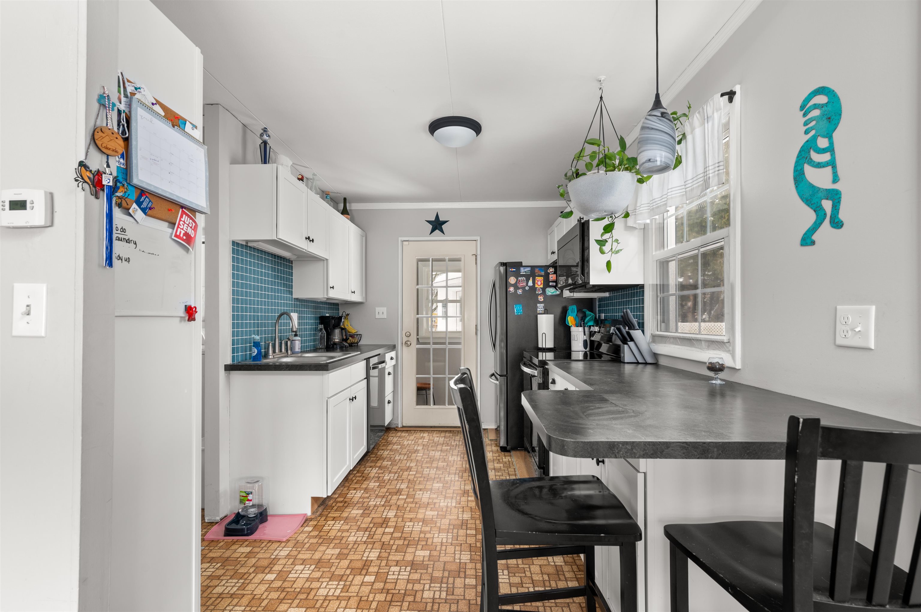 8 Conant Drive Concord, NH 03301 - Photo 3 of 31