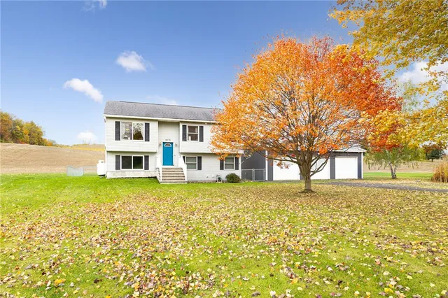 $199,900 | 4876 Farnsworth Road, Marion, NY 14505