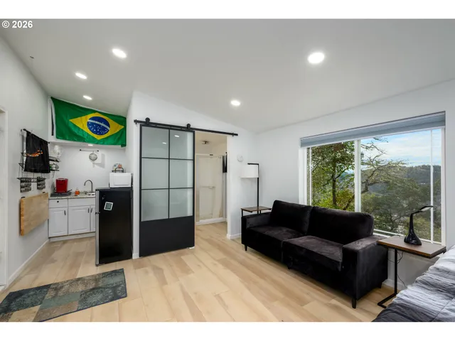 $689,950 | 658 Ryan Heights Lane, Roseburg, OR 97470