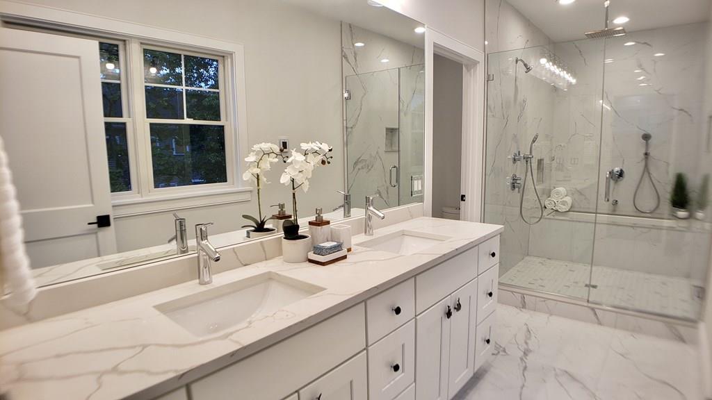 11 Shute Path Newton, MA 02459 - Photo 10 of 13 Gallery Image 10