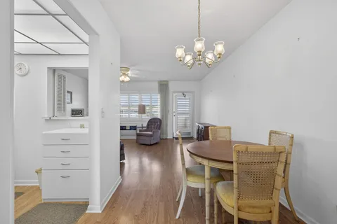 $75,000 | 225 Bedford East, Unit 225, West Palm Beach, FL 33417