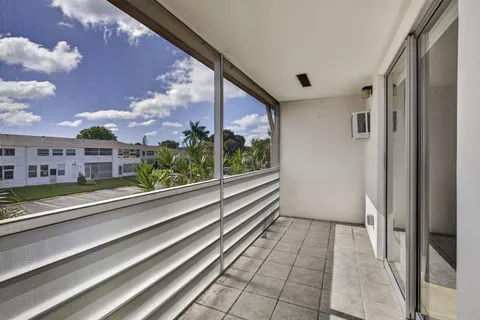 $75,000 | 225 Bedford East, Unit 225, West Palm Beach, FL 33417