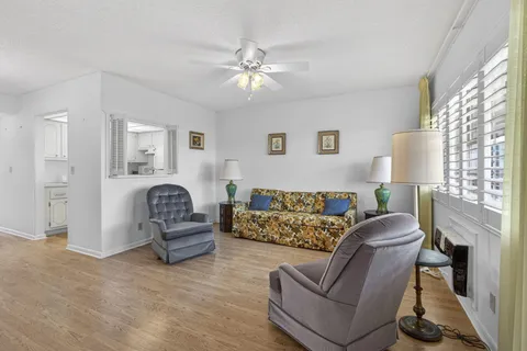 $75,000 | 225 Bedford East, Unit 225, West Palm Beach, FL 33417