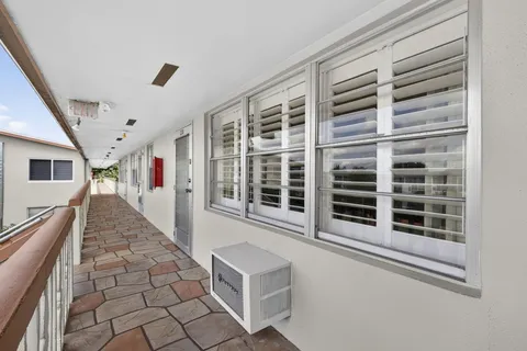 $75,000 | 225 Bedford East, Unit 225, West Palm Beach, FL 33417