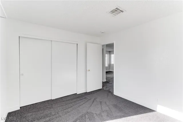 $975 | 4221 Terrestrial Drive, Unit 226, Las Vegas, NV 89115