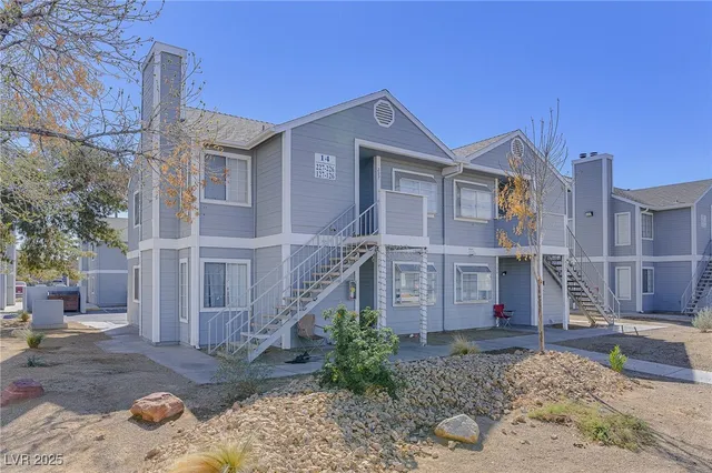 $975 | 4221 Terrestrial Drive, Unit 226, Las Vegas, NV 89115