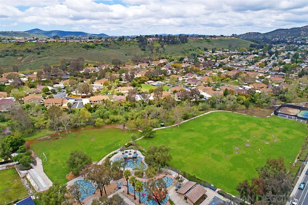 13607 Sycamore Tree Lane Poway, CA 92064 - Photo 15 of 24 Gallery Image 15