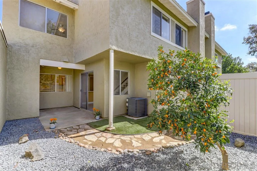 13607 Sycamore Tree Lane Poway, CA 92064 - Photo 3 of 24 Gallery Image 3