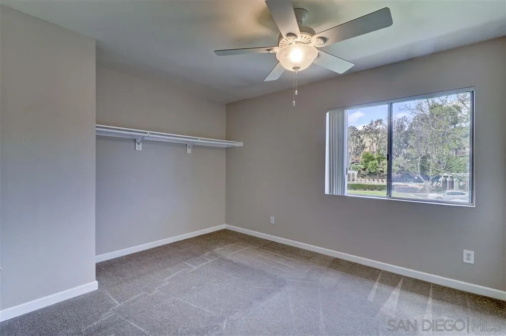 13607 Sycamore Tree Lane Poway, CA 92064 - Photo 9 of 24 Gallery Image 9