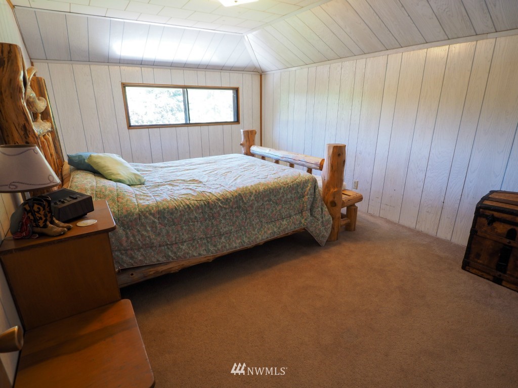 200 Hazel Point Road Quilcene, WA 98376 - Photo 13 of 25 Gallery Image 13