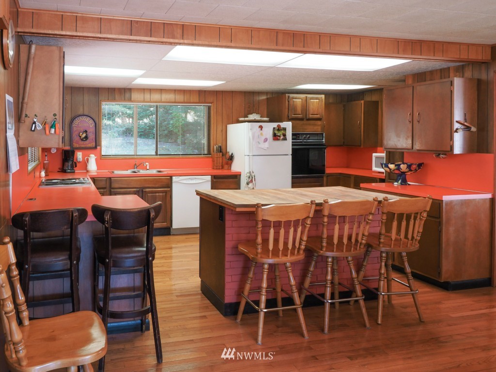 200 Hazel Point Road Quilcene, WA 98376 - Photo 4 of 25 Gallery Image 4