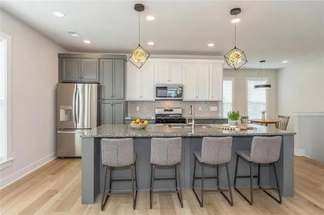 $3,200 | 701 Halcyon Lane, Cranberry Township, PA 16066