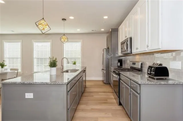 $3,200 | 701 Halcyon Lane, Cranberry Township, PA 16066