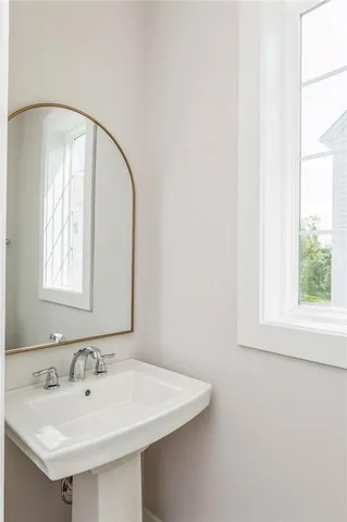 $3,200 | 701 Halcyon Lane, Cranberry Township, PA 16066