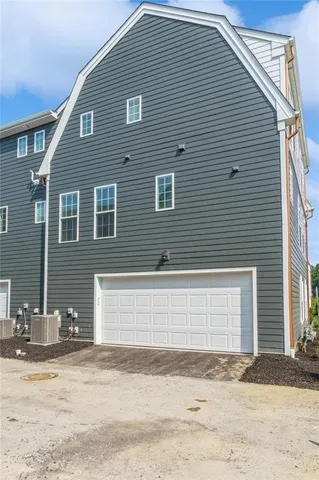 $3,200 | 701 Halcyon Lane, Cranberry Township, PA 16066