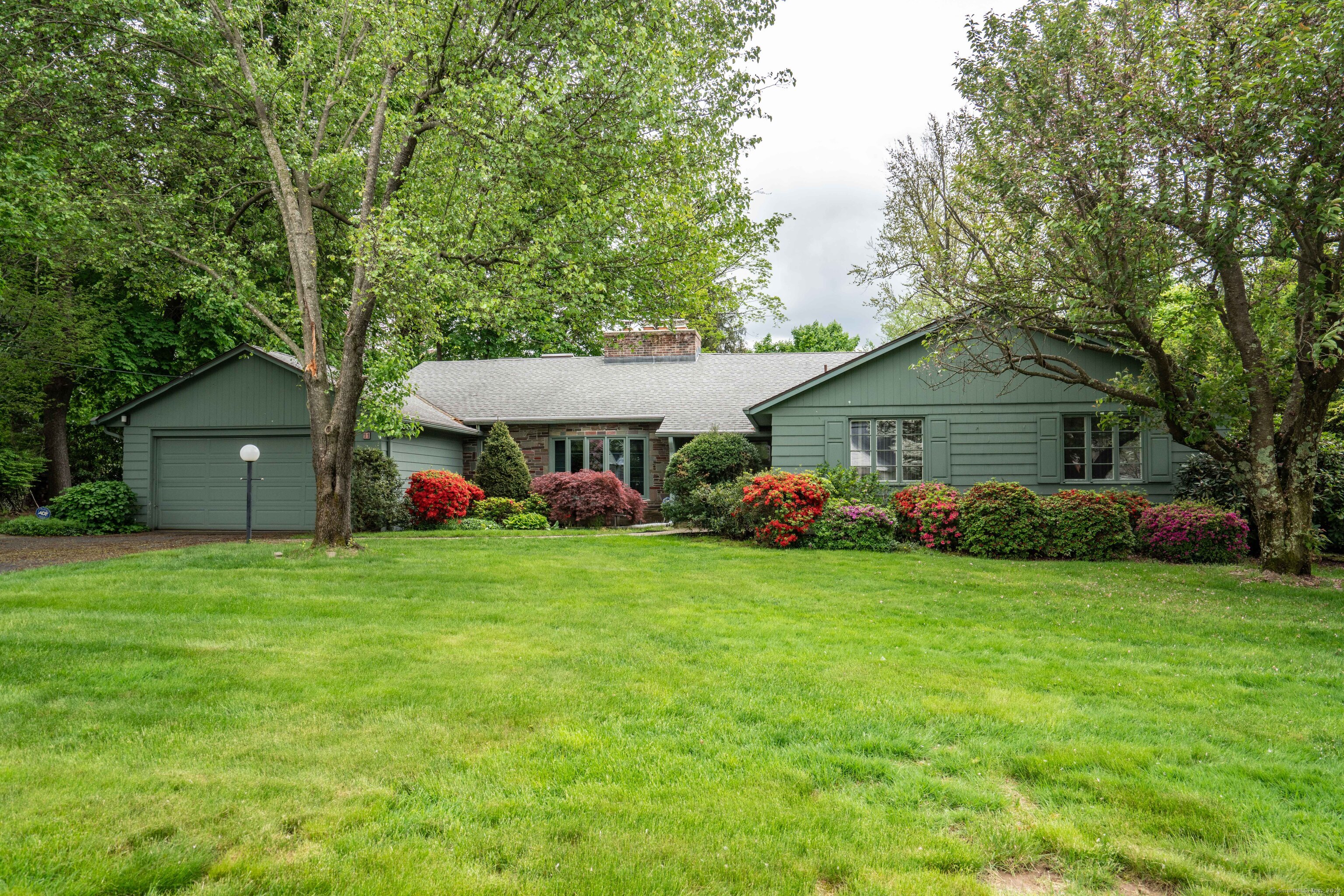 11 West Ridge Drive West Hartford, CT 06117 - Photo 1 of 1