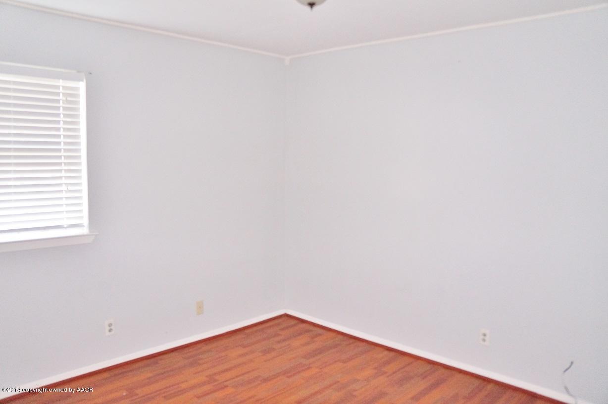 4200 Arden Road Amarillo, TX 79110 - Photo 11 of 15 Master Bedroom