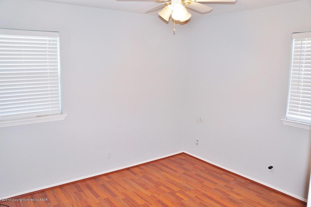 4200 Arden Road Amarillo, TX 79110 - Photo 9 of 15 2nd Bedroom