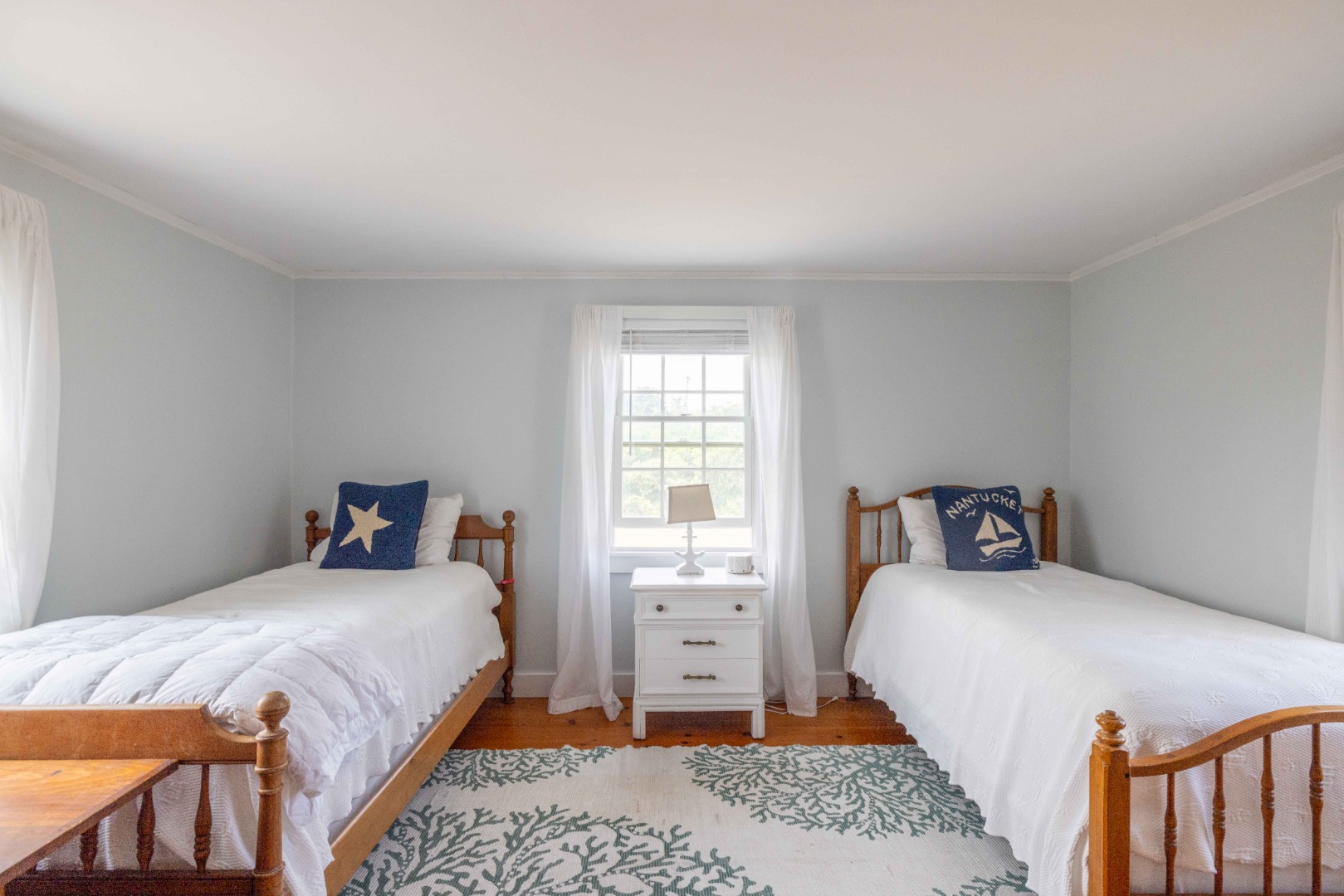 86 Baxter Road Nantucket, MA 02554 - Photo 13 of 26