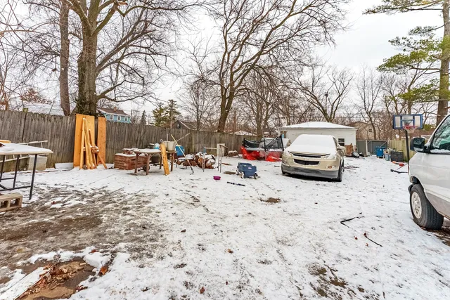 $249,900 | 15117 Vine Avenue, Harvey, IL 60426