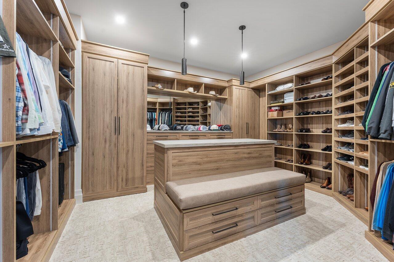 3208 Pilots Point Circle Jupiter, FL 33477 - Photo 28 of 59 Master Closet