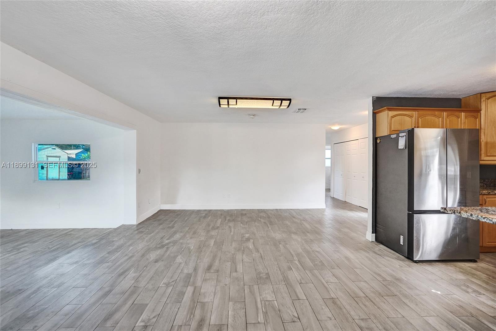 5275 Cleveland Road Delray Beach, FL 33484 - Photo 13 of 58 Gallery Image 13