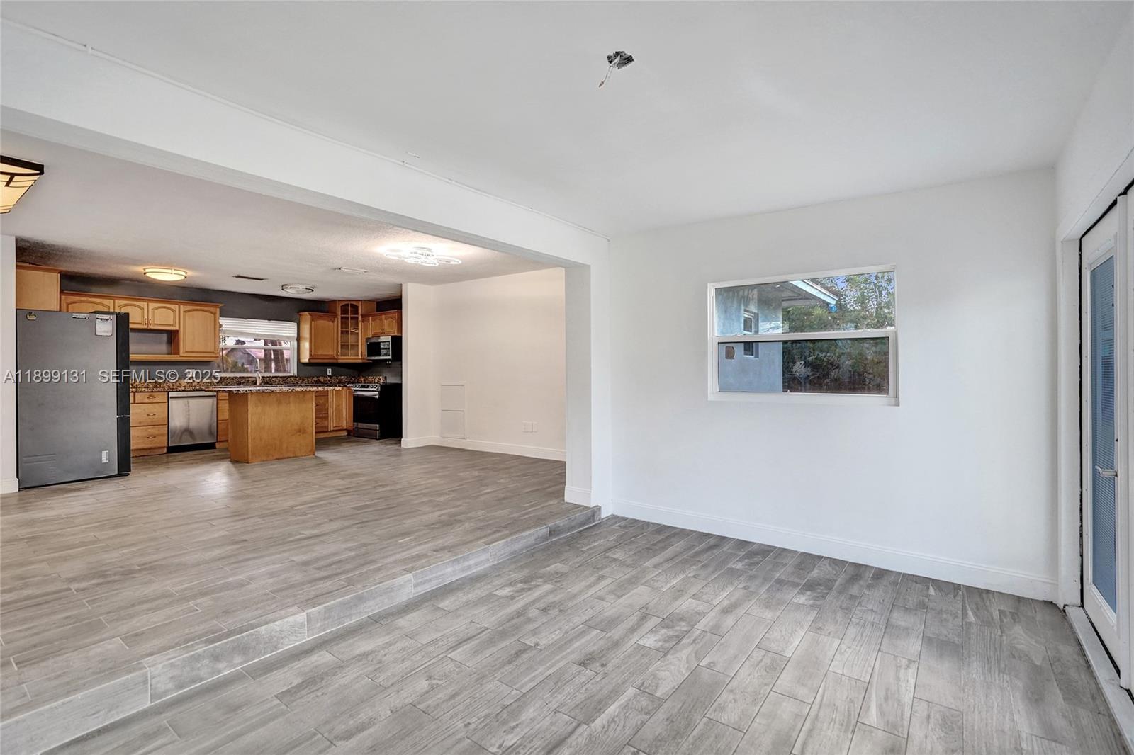 5275 Cleveland Road Delray Beach, FL 33484 - Photo 23 of 58 Gallery Image 23