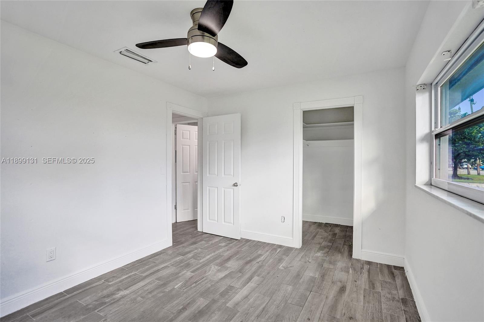 5275 Cleveland Road Delray Beach, FL 33484 - Photo 35 of 58 Gallery Image 35