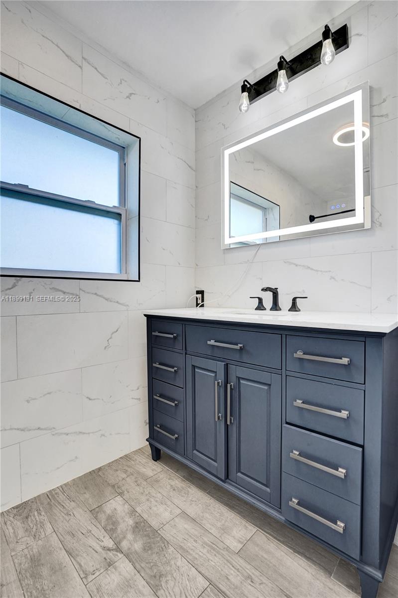 5275 Cleveland Road Delray Beach, FL 33484 - Photo 37 of 58 Gallery Image 37