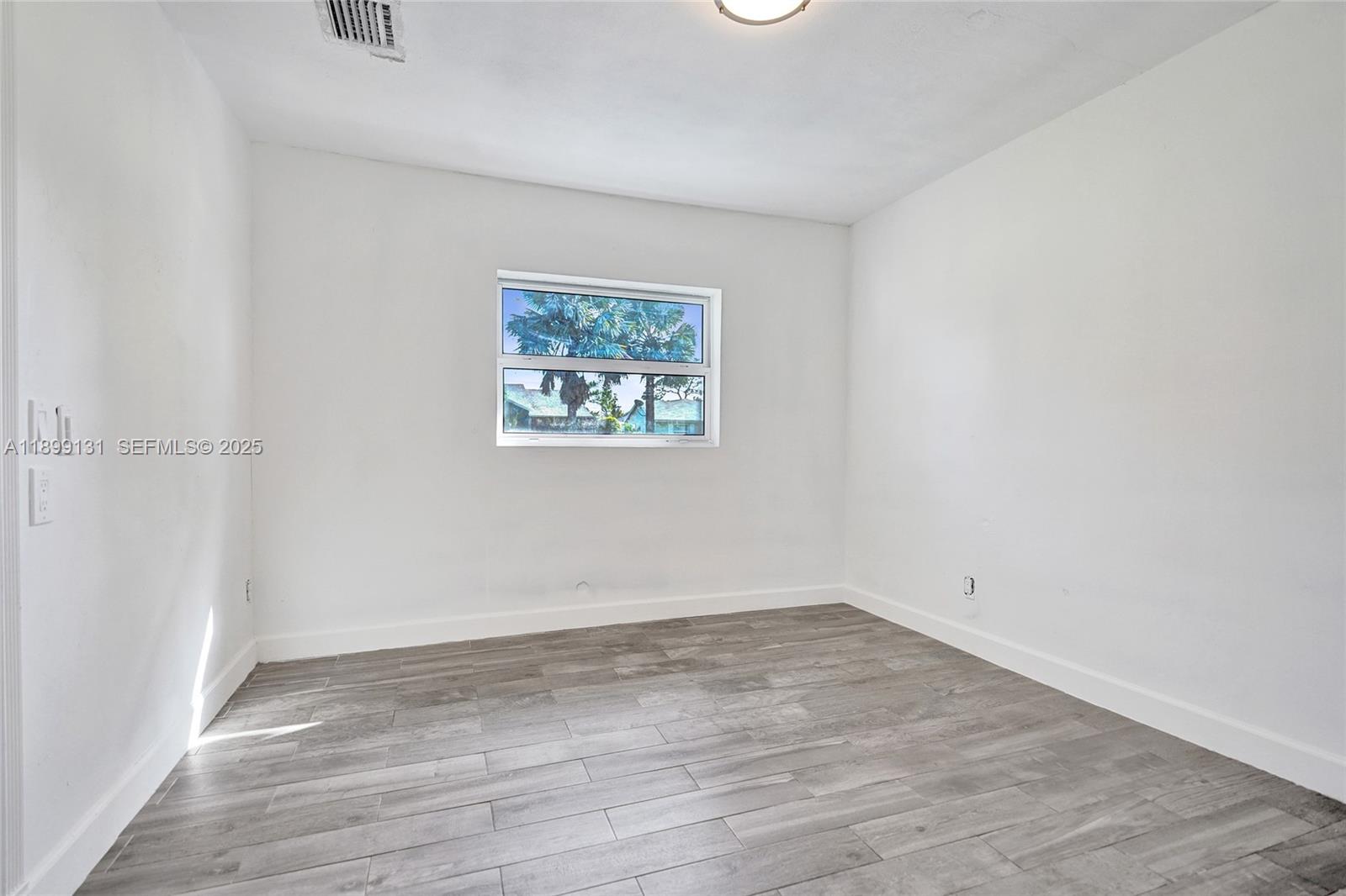 5275 Cleveland Road Delray Beach, FL 33484 - Photo 43 of 58 Gallery Image 43