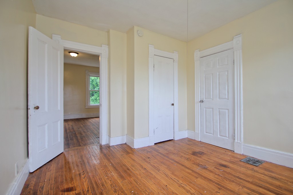 204 Eastern Avenue Springfield, MA 01109 - Photo 11 of 25 Gallery Image 11