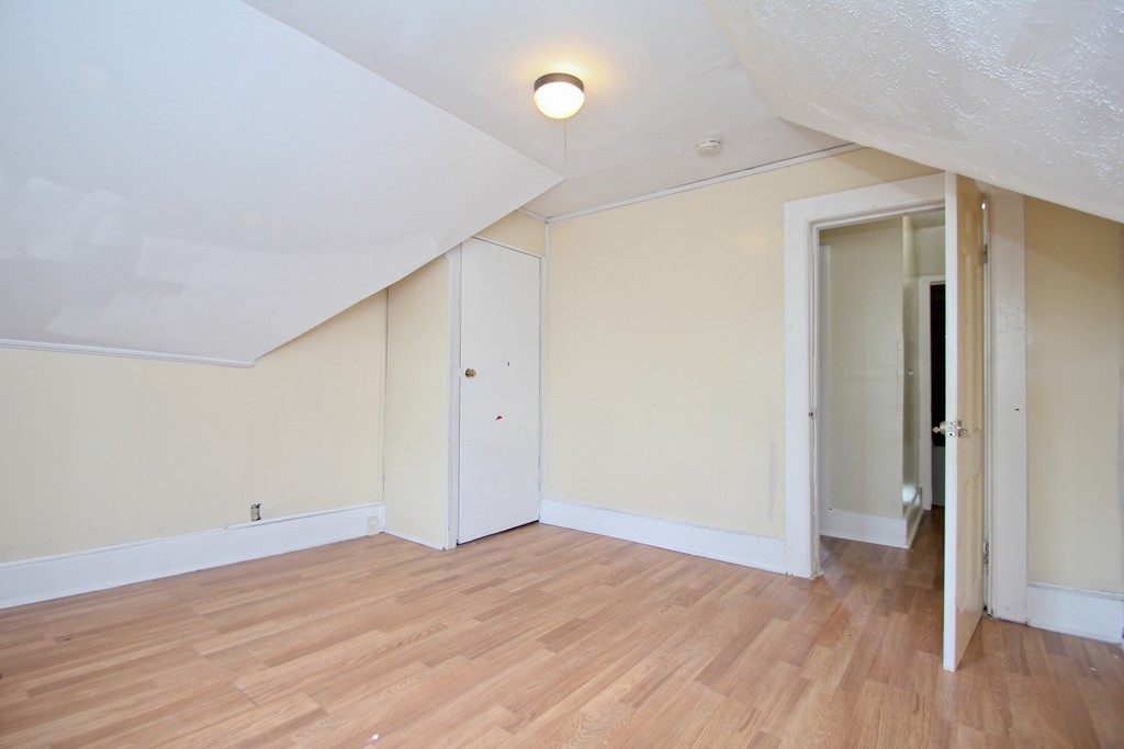 204 Eastern Avenue Springfield, MA 01109 - Photo 21 of 25 Gallery Image 21