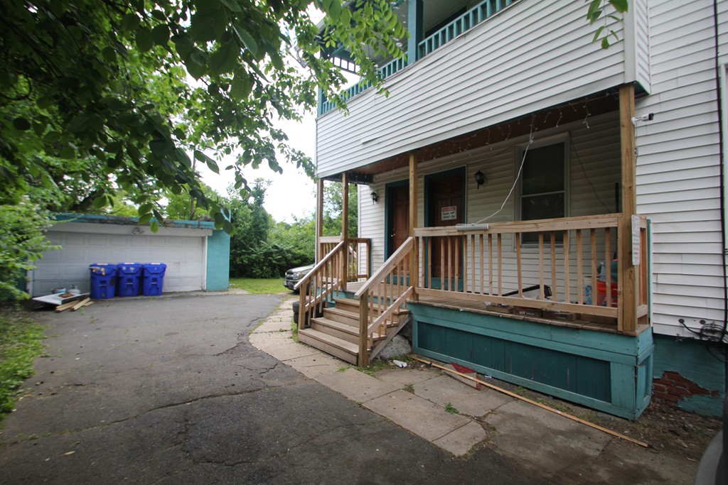 204 Eastern Avenue Springfield, MA 01109 - Photo 23 of 25 Gallery Image 23